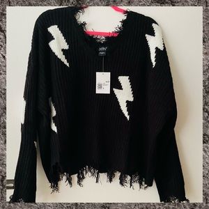Forever 21 Knit Lightning pullover sweater